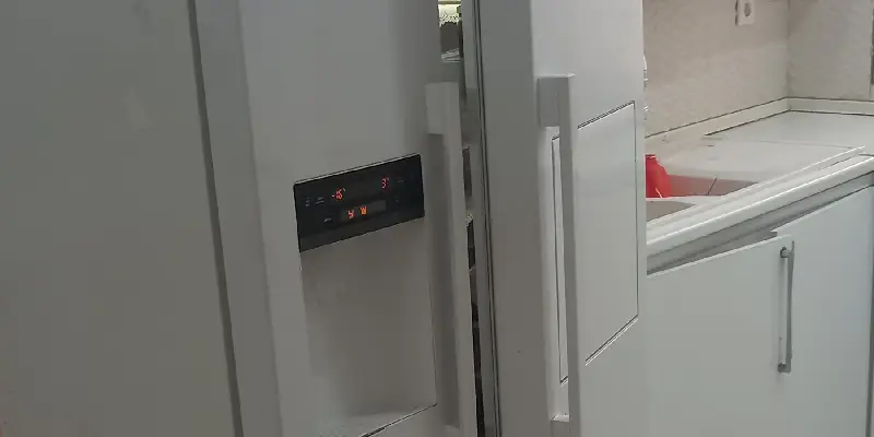hard-opening-of-the-door