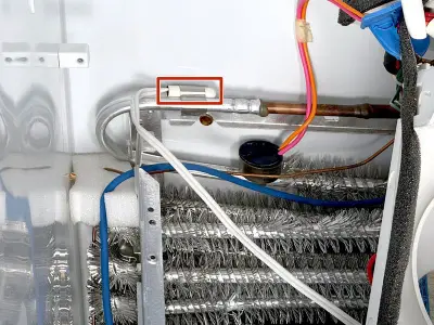 تعویض-ترمودیسک-یخچال-در-وائین (1)