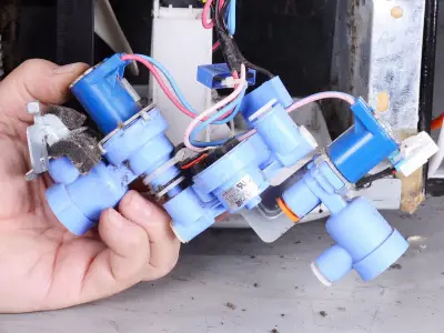 تعویض-شیربرقی-یخچال-در-شهرقدس