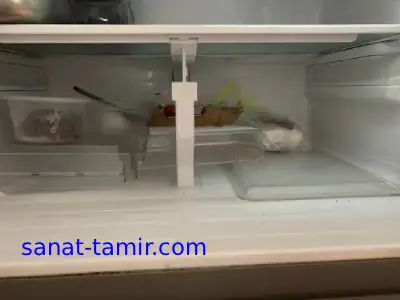 تفاوت آب کف فریزر در یخچال‌های قدیمی و نوفراست