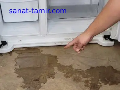 چرا یخچال آب می‌دهد؟